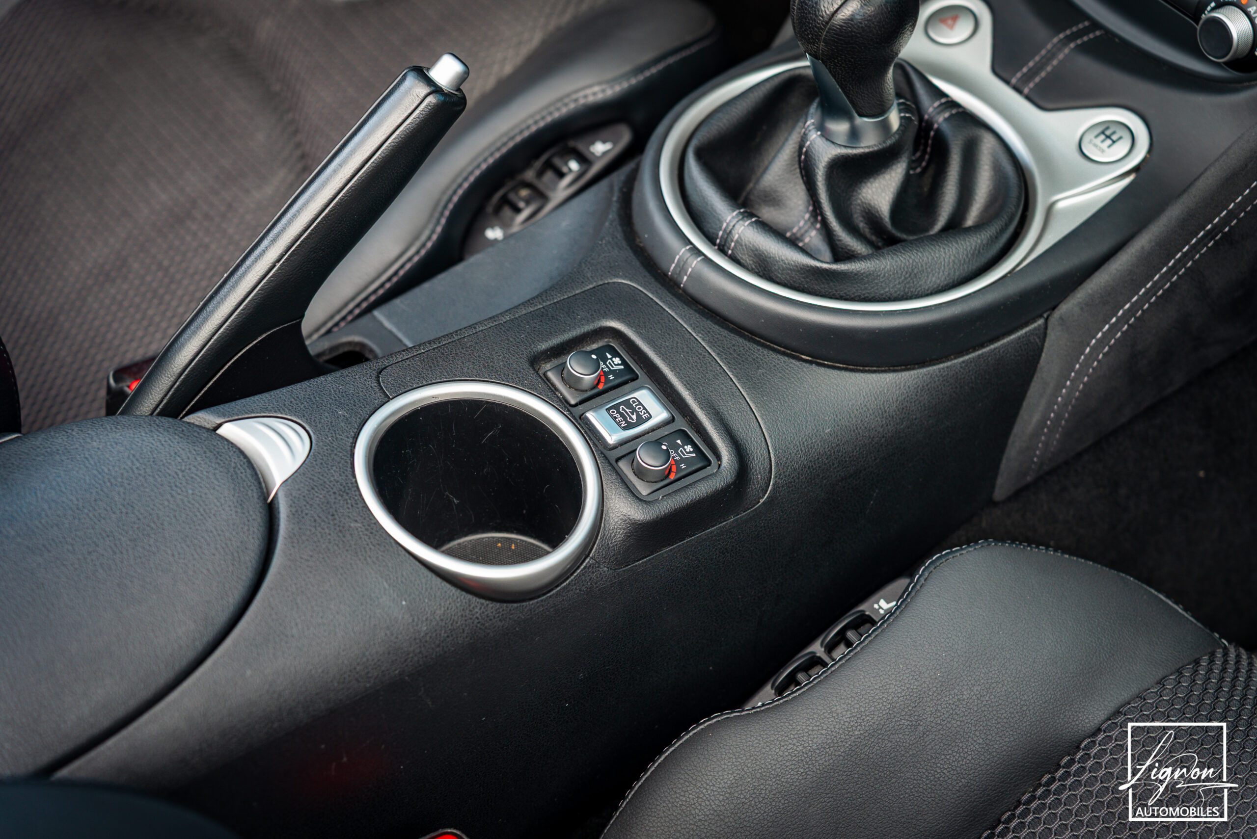 Photo Nissan 370z Cabriolet Roadster V6 3.7L 328CH