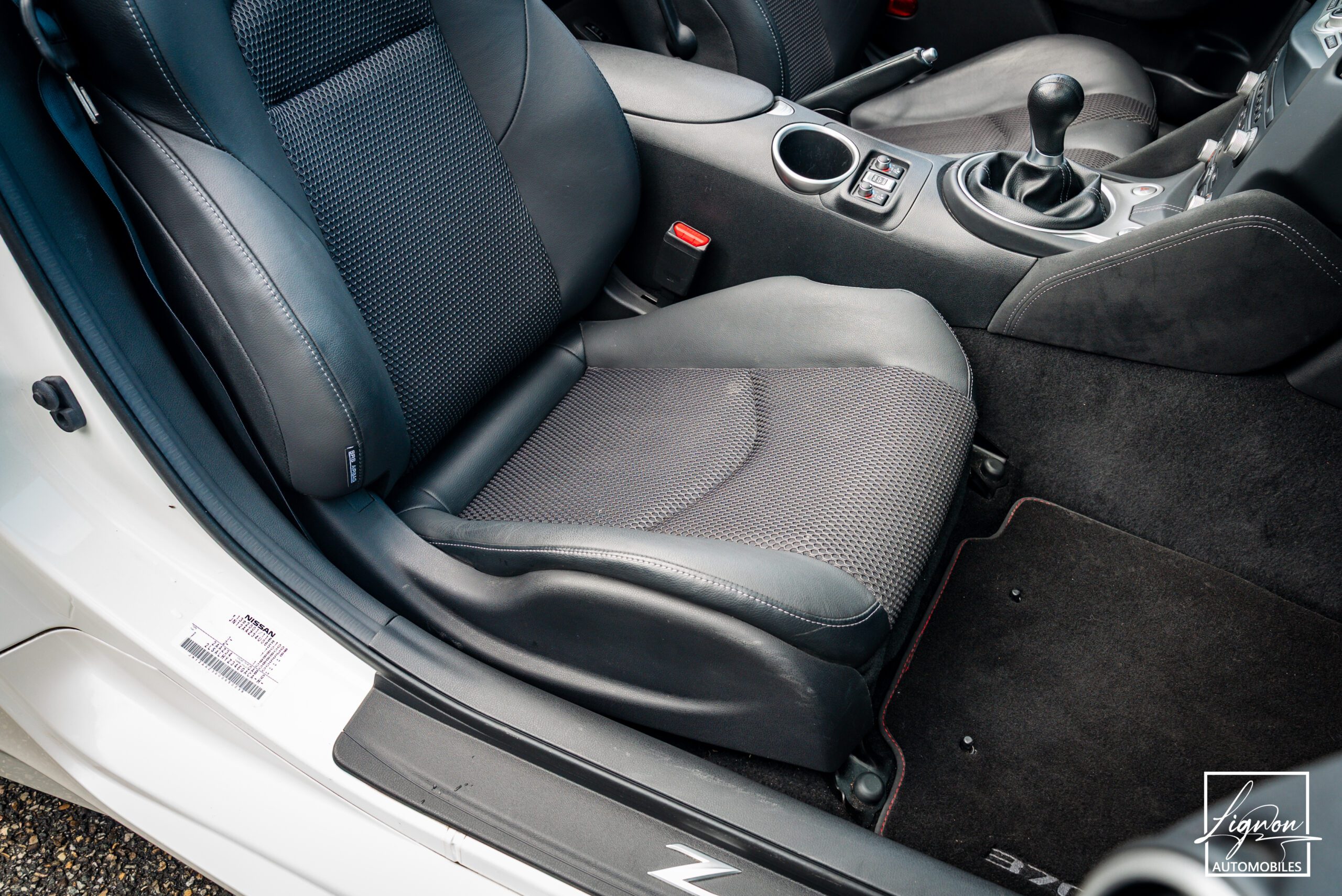 Photo Nissan 370z Cabriolet Roadster V6 3.7L 328CH