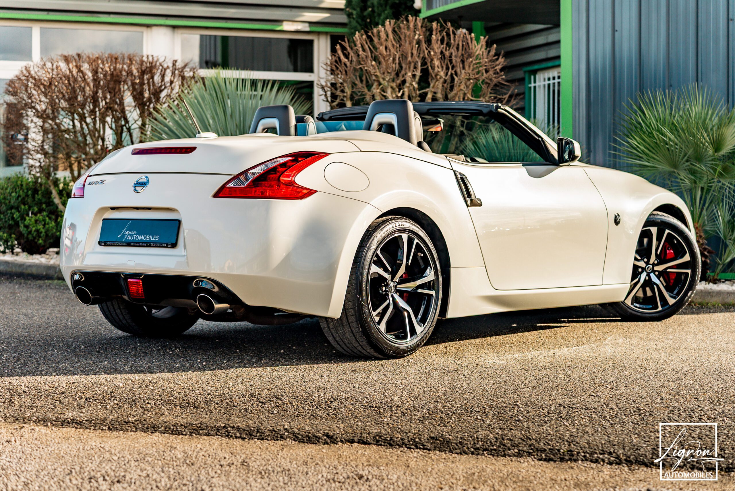 Photo Nissan 370z Cabriolet Roadster V6 3.7L 328CH