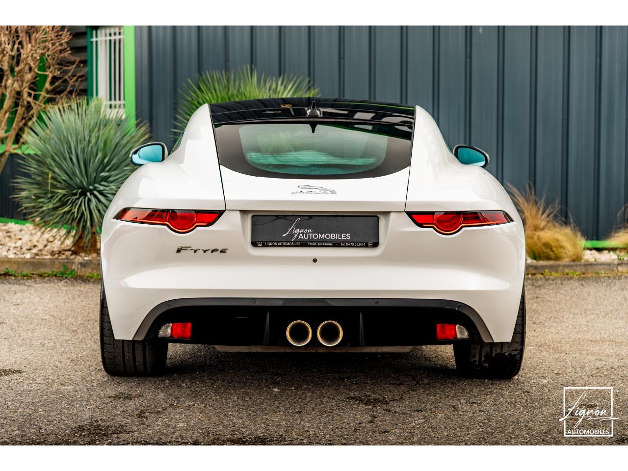 Photo JAGUAR F-TYPE Coupé 340 CH V6 BVA8 - Toit panoramique