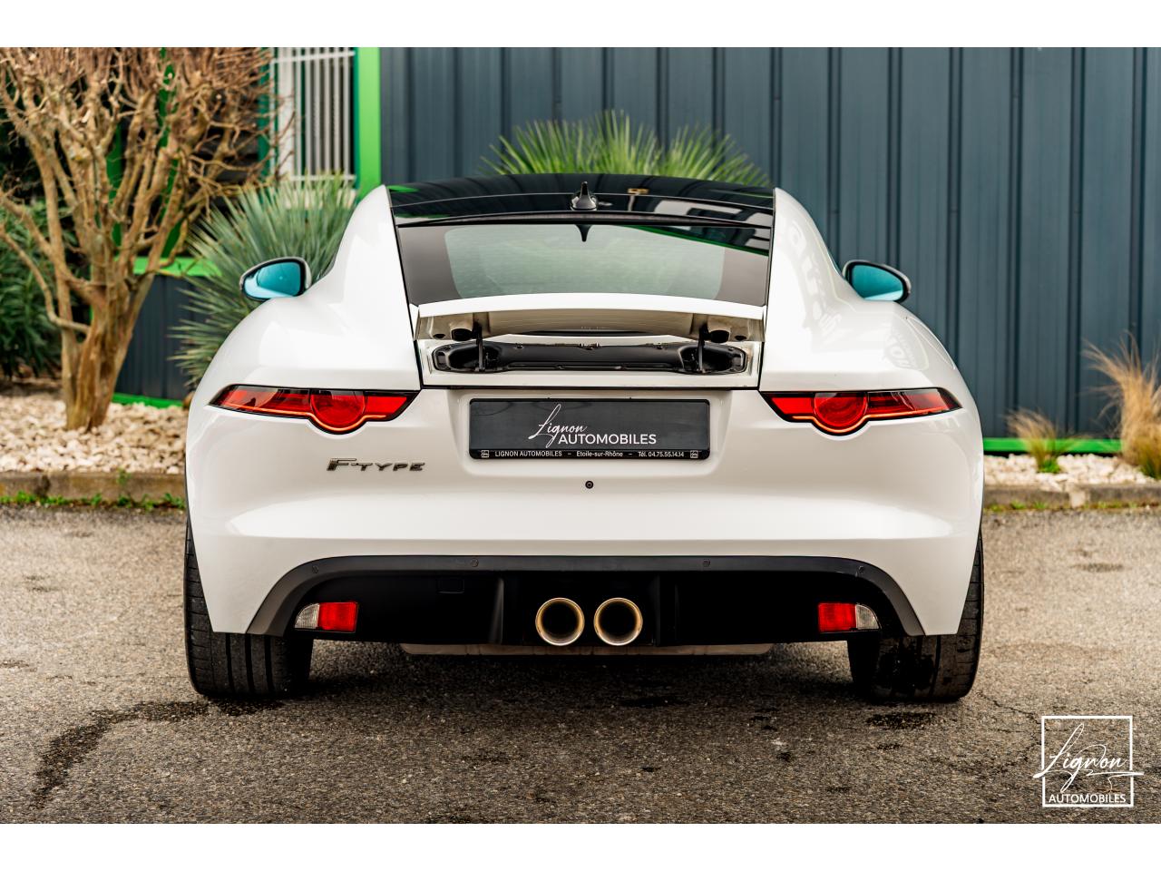 Photo JAGUAR F-TYPE Coupé 340 CH V6 BVA8 - Toit panoramique