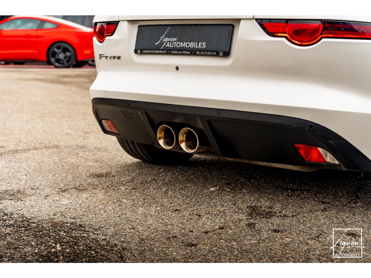 Photo JAGUAR F-TYPE Coupé 340 CH V6 BVA8 - Toit panoramique