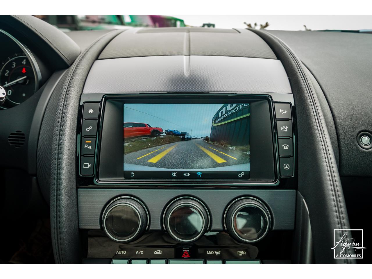 Photo JAGUAR F-TYPE Coupé 340 CH V6 BVA8 - Toit panoramique