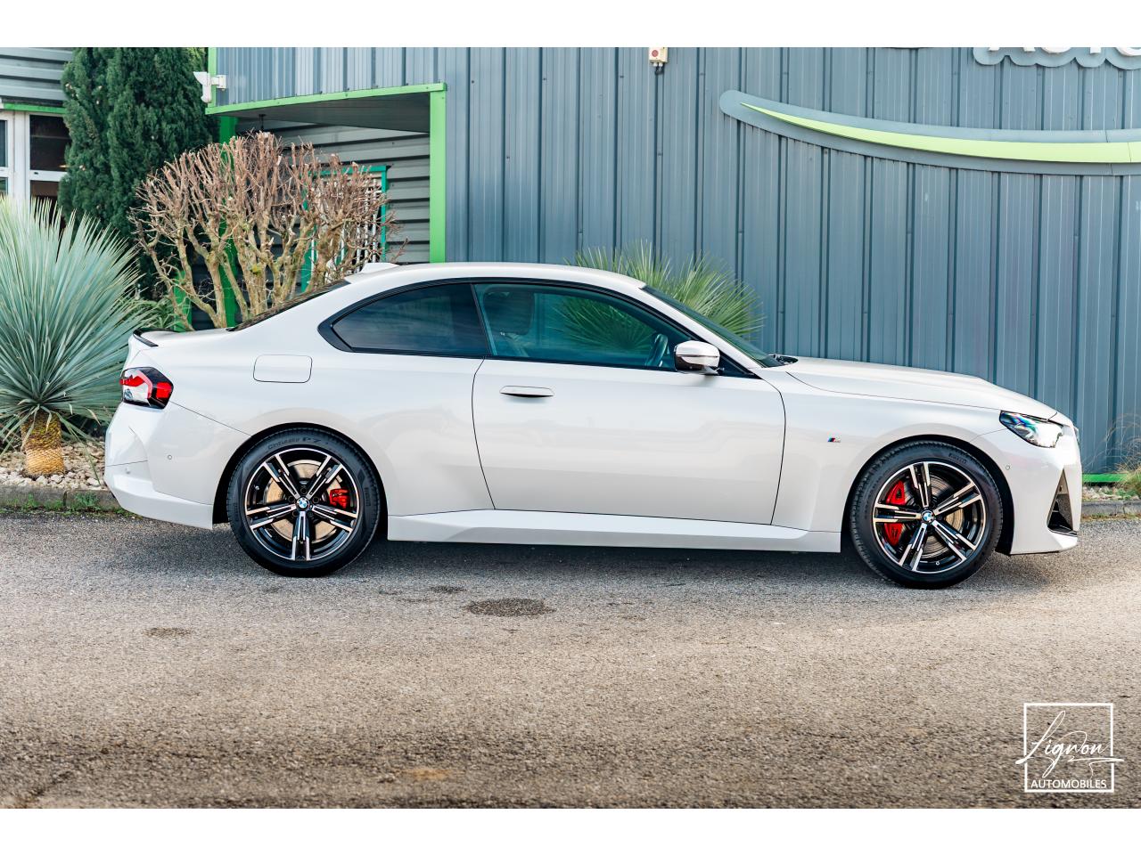 Photo BMW SERIE 2 Coupé II (G42) 220dA 190ch M Sport MY 2025