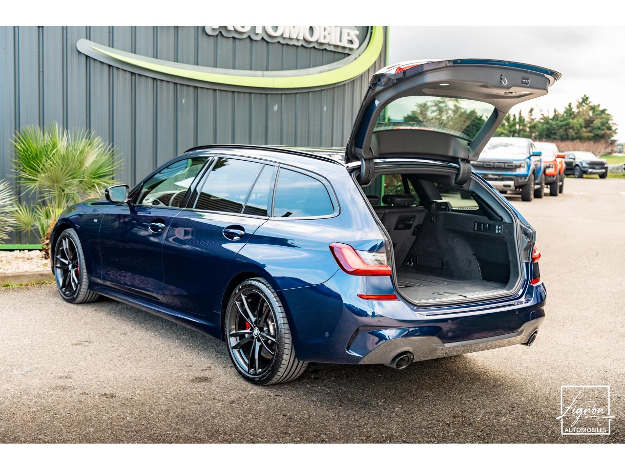 Photo BMW serie 3 touring 330dA xDrive 286ch M Sport - TVA apparente