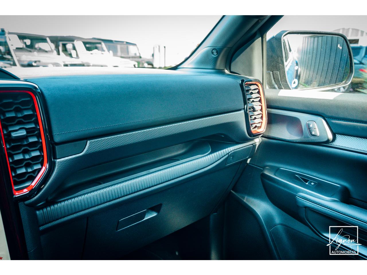 Photo FORD RANGER Raptor NEUF 2025 2.0 Diesel 210 CV BVA10 - Pack assistance remorque - à partir de 650 euros