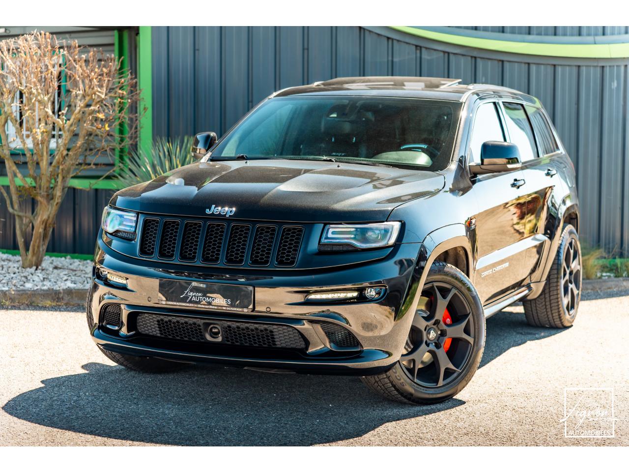 JEEP GRAND CHEROKEE Jeep SRT HEMI 6.4 V8 468