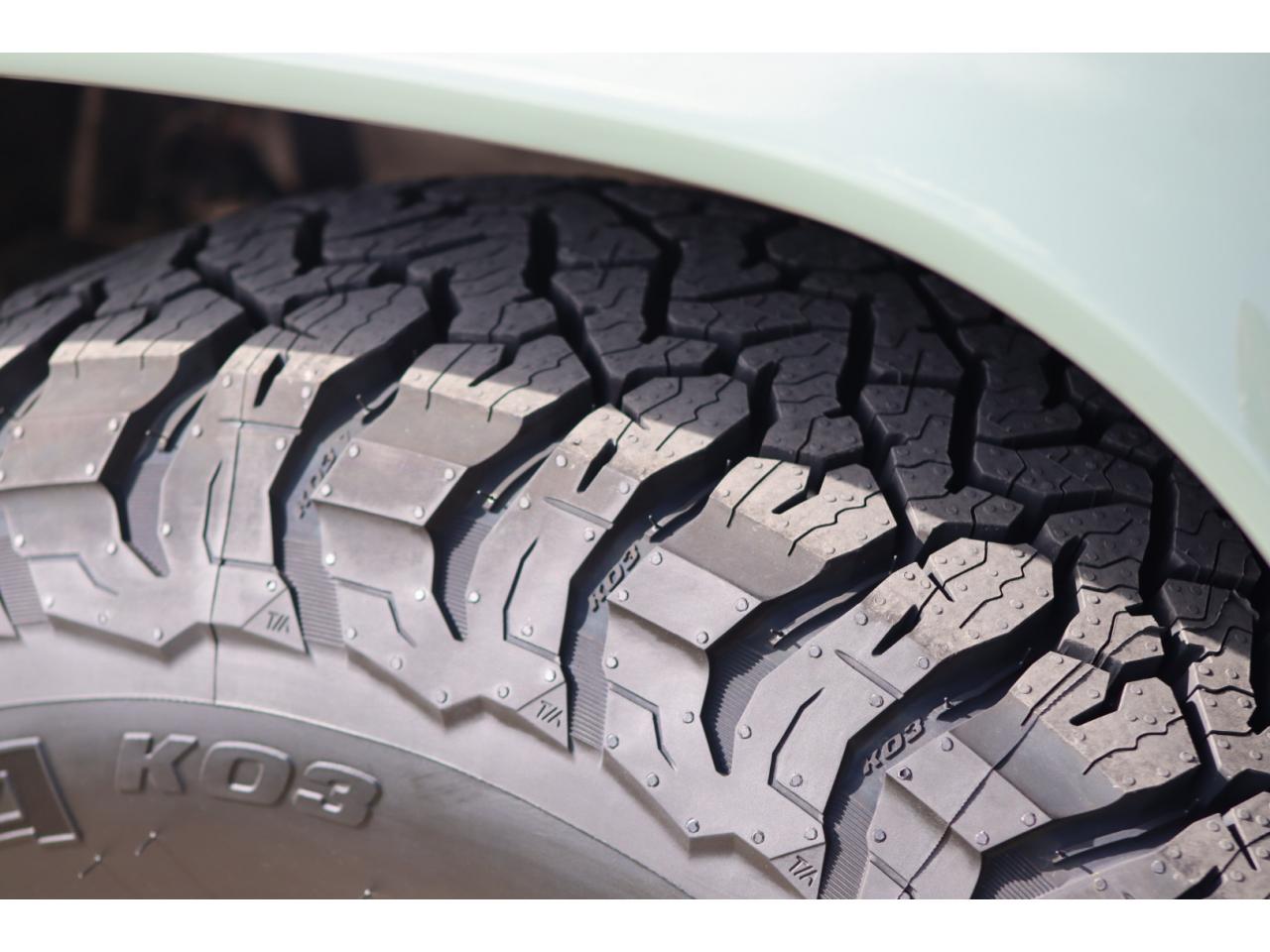 Photo LAND ROVER Defender 110 td4 SW 7 places 