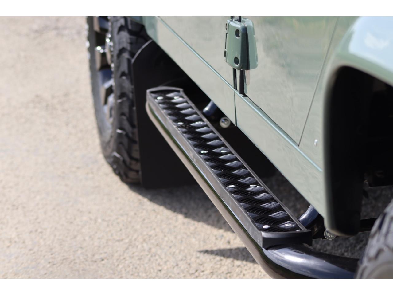 Photo LAND ROVER Defender 110 td4 SW 7 places 