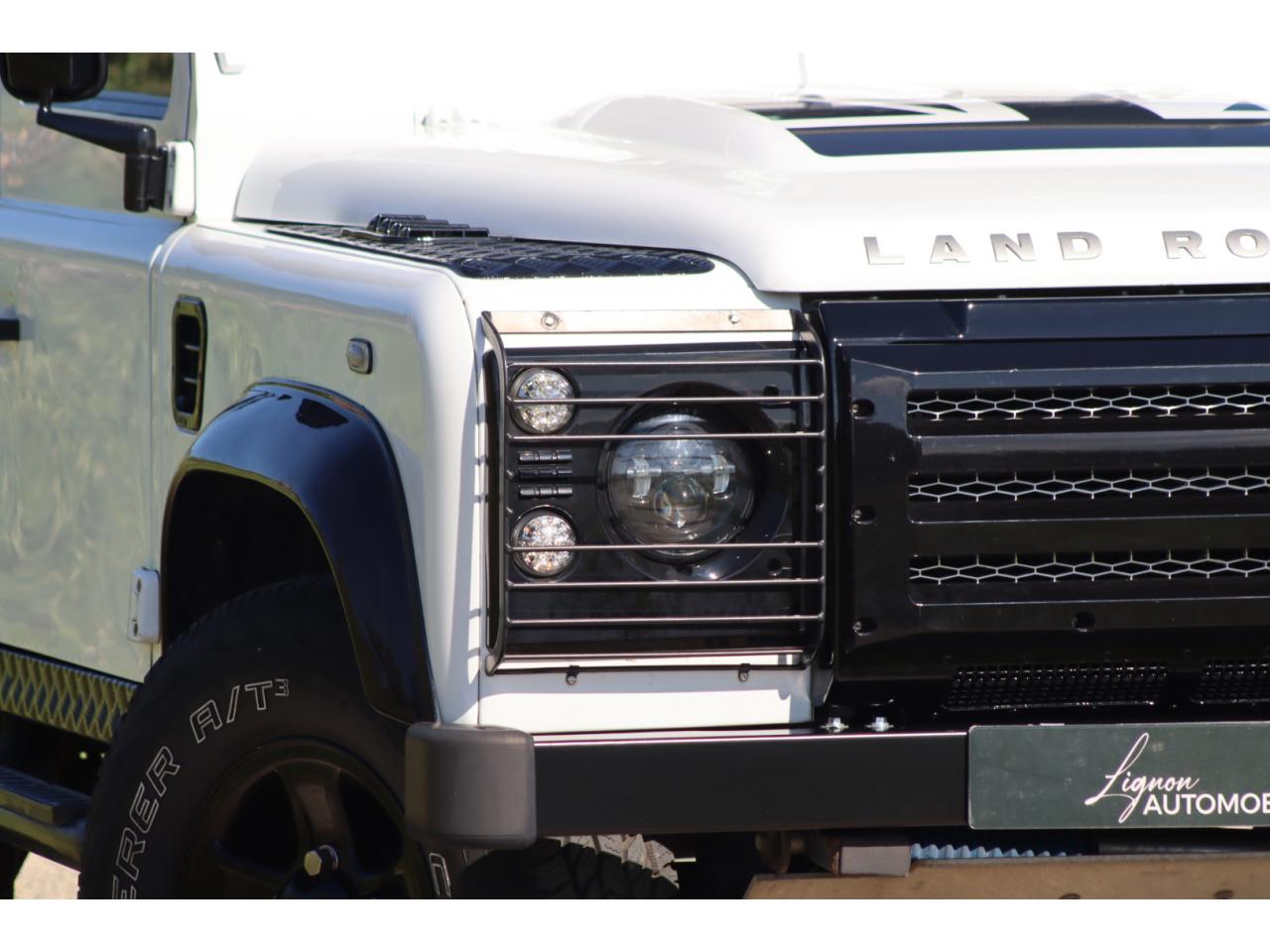 Photo LAND ROVER DEFENDER 90 2.4 SW 4 PLACES