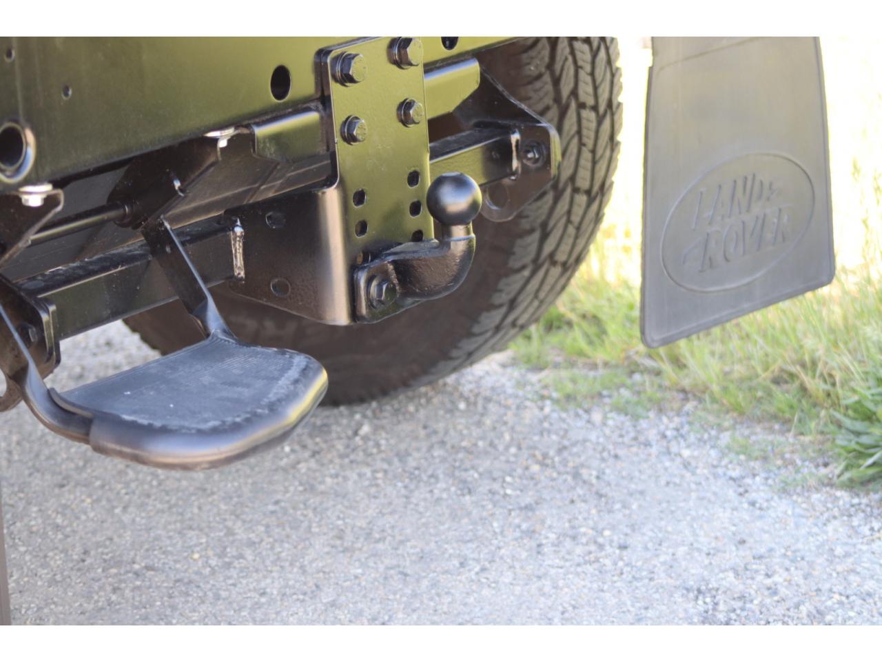 Photo LAND ROVER DEFENDER 90 2.4 SW 4 PLACES