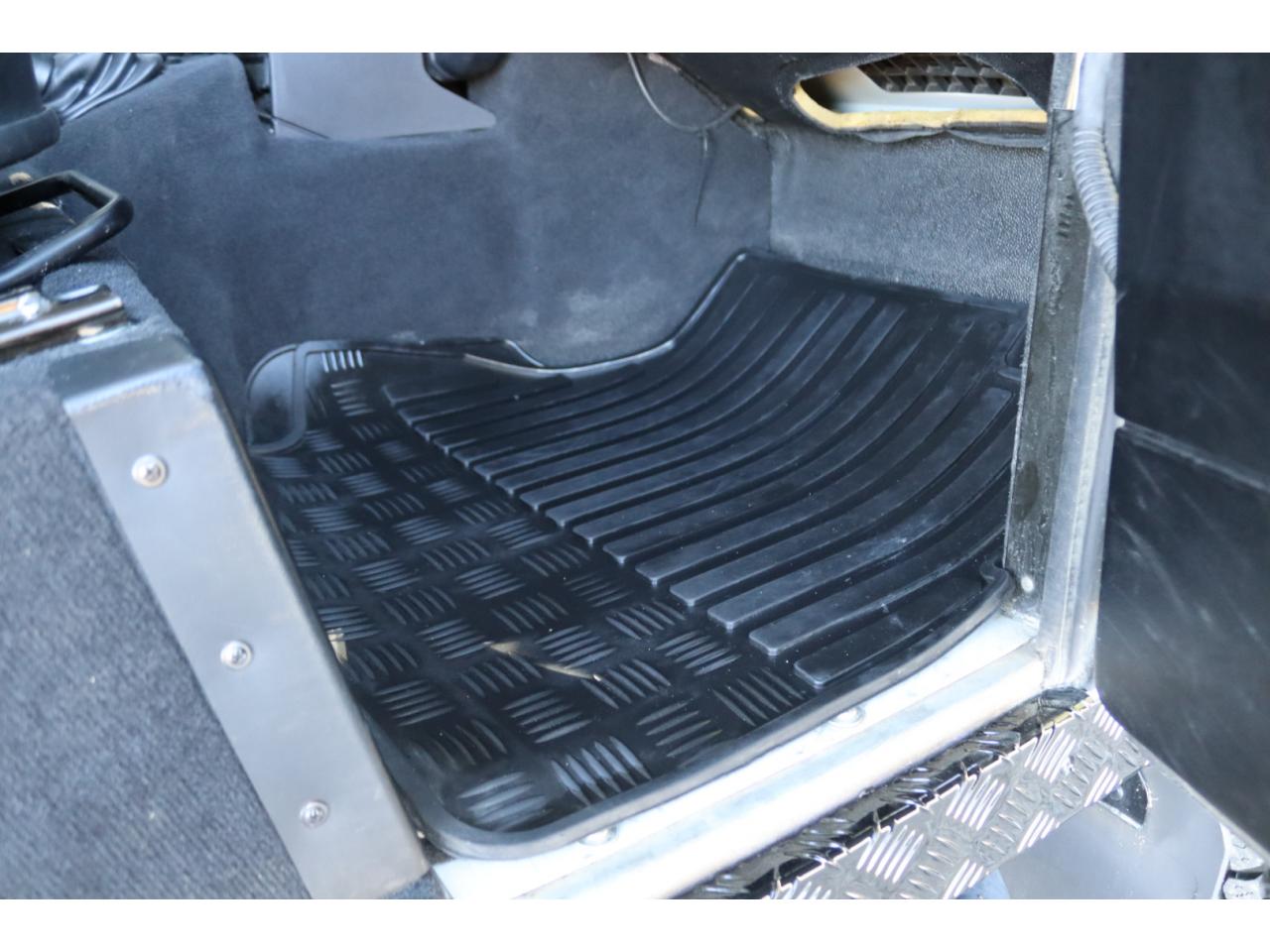 Photo LAND ROVER DEFENDER 90 2.4 SW 4 PLACES