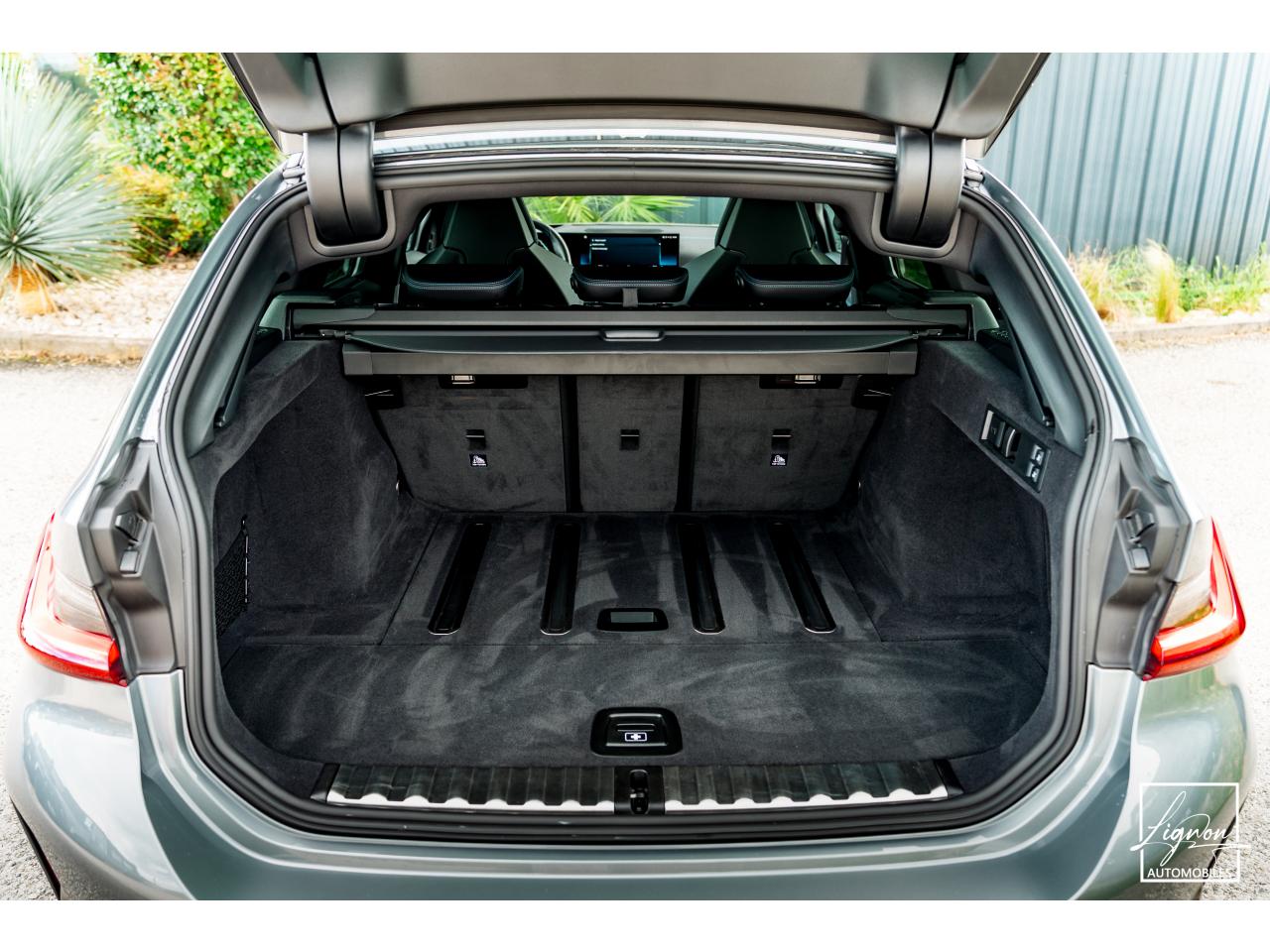 Photo BMW Série 3 Touring (G21) 330dA 286ch M Sport - Full options