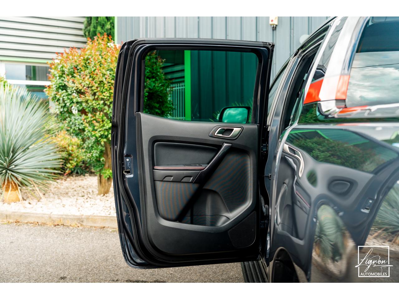 Photo FORD RANGER 2.0 EcoBlue - 213 - BVA - Thunder DOUBLE CABINE - TVA Apparente