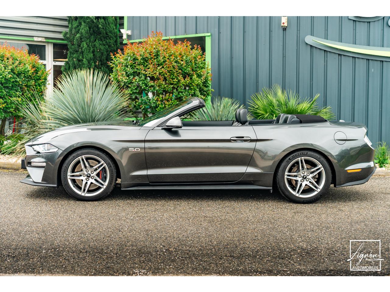 Photo FORD MUSTANG Cabriolet GT 5.0 V8 - 450 - BVA10  2019 - Magneride & BO - 1er main