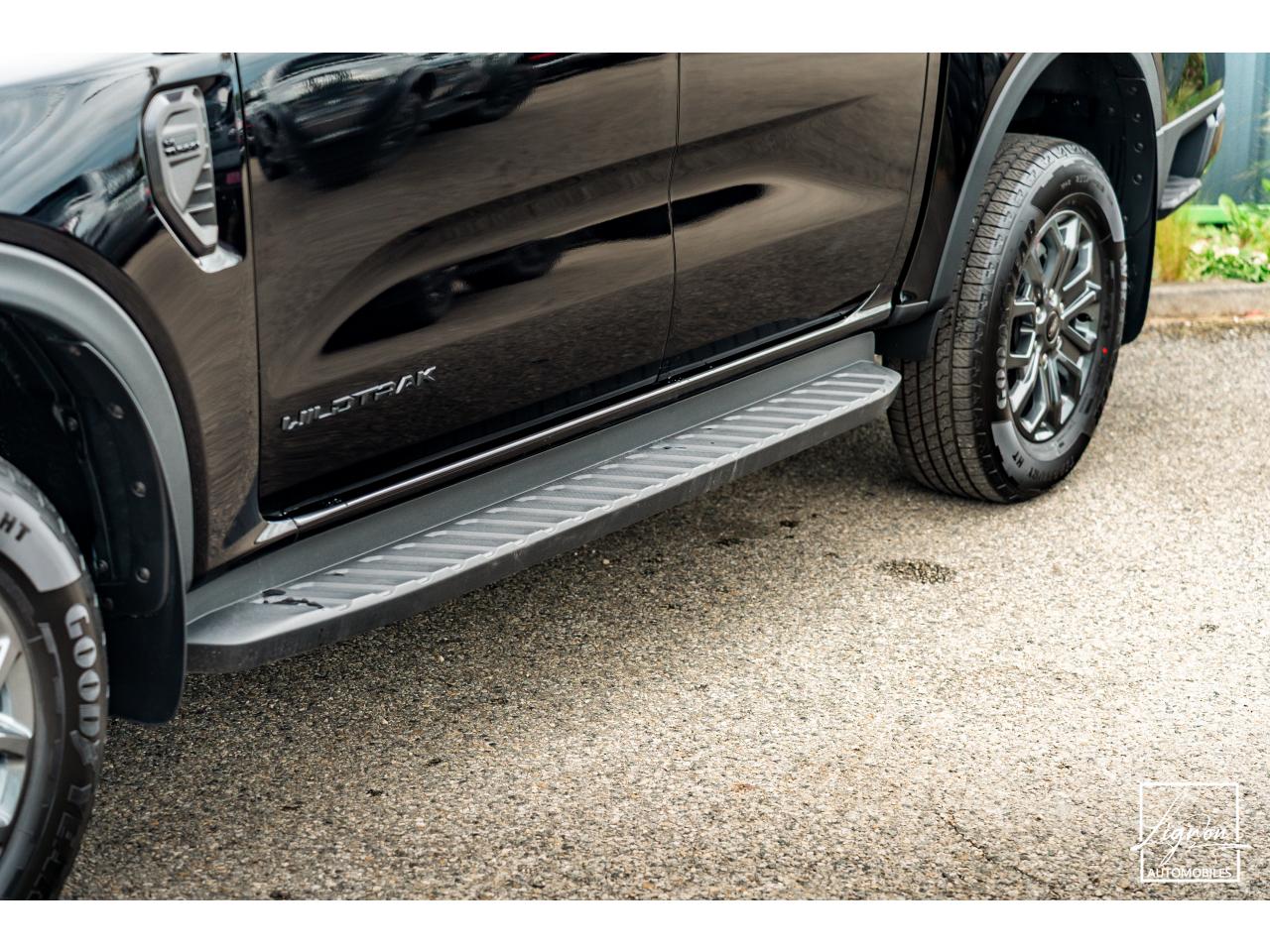 Photo FORD RANGER Wildtrak Neuf 2025 Double Cabine 2.0 205 CH - TVA Apparente