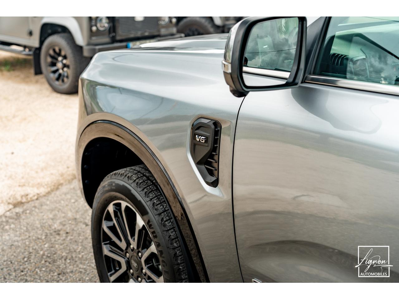 Photo FORD RANGER Platinum Double Cabine 3.0 V6 240 - BVA 2025 - TVA Apparente - Garantie 5 ans