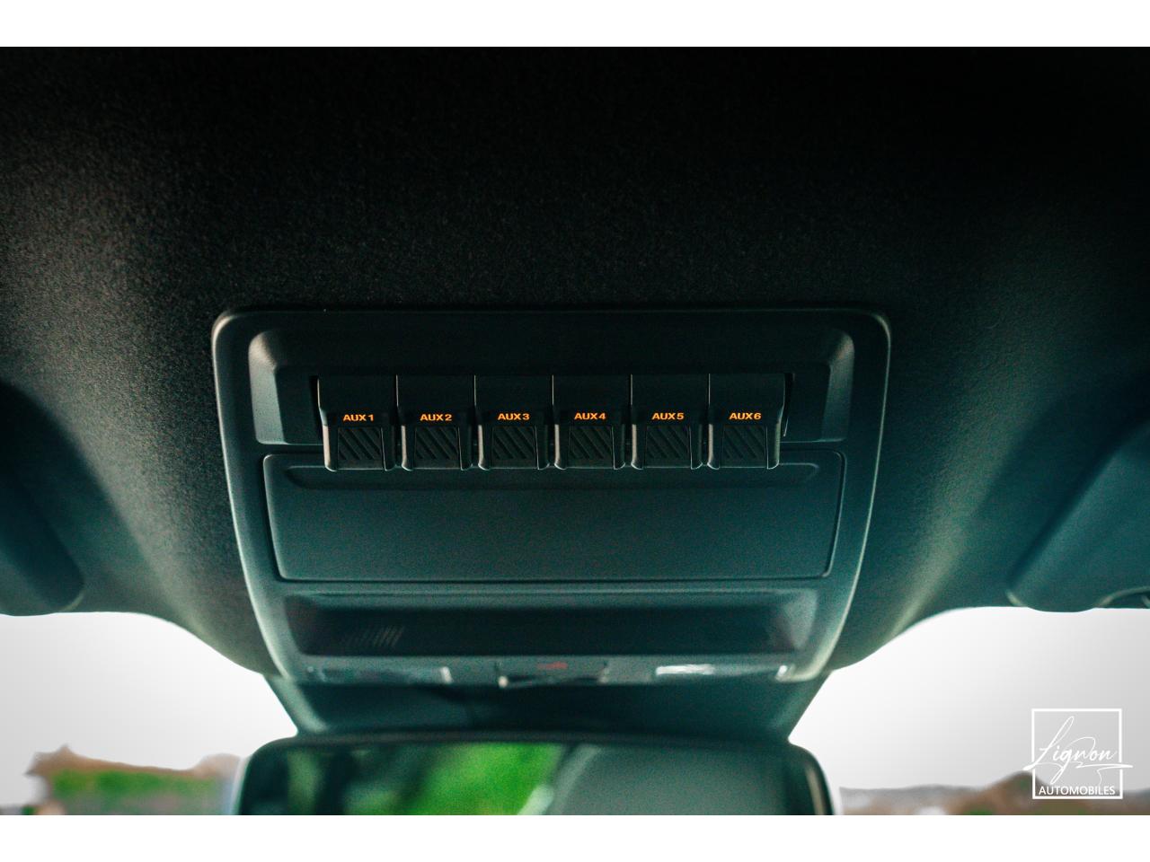 Photo FORD RANGER Platinum Double Cabine 3.0 V6 240 - BVA 2025 - TVA Apparente - Garantie 5 ans