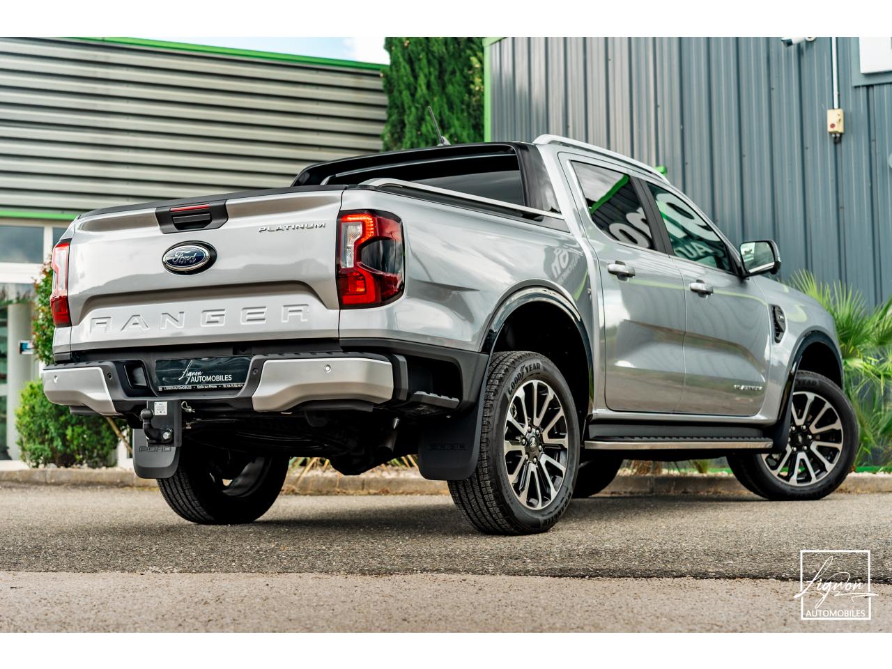 Photo FORD RANGER Platinum Double Cabine 3.0 V6 240 - BVA 2025 - TVA Apparente - Garantie 5 ans