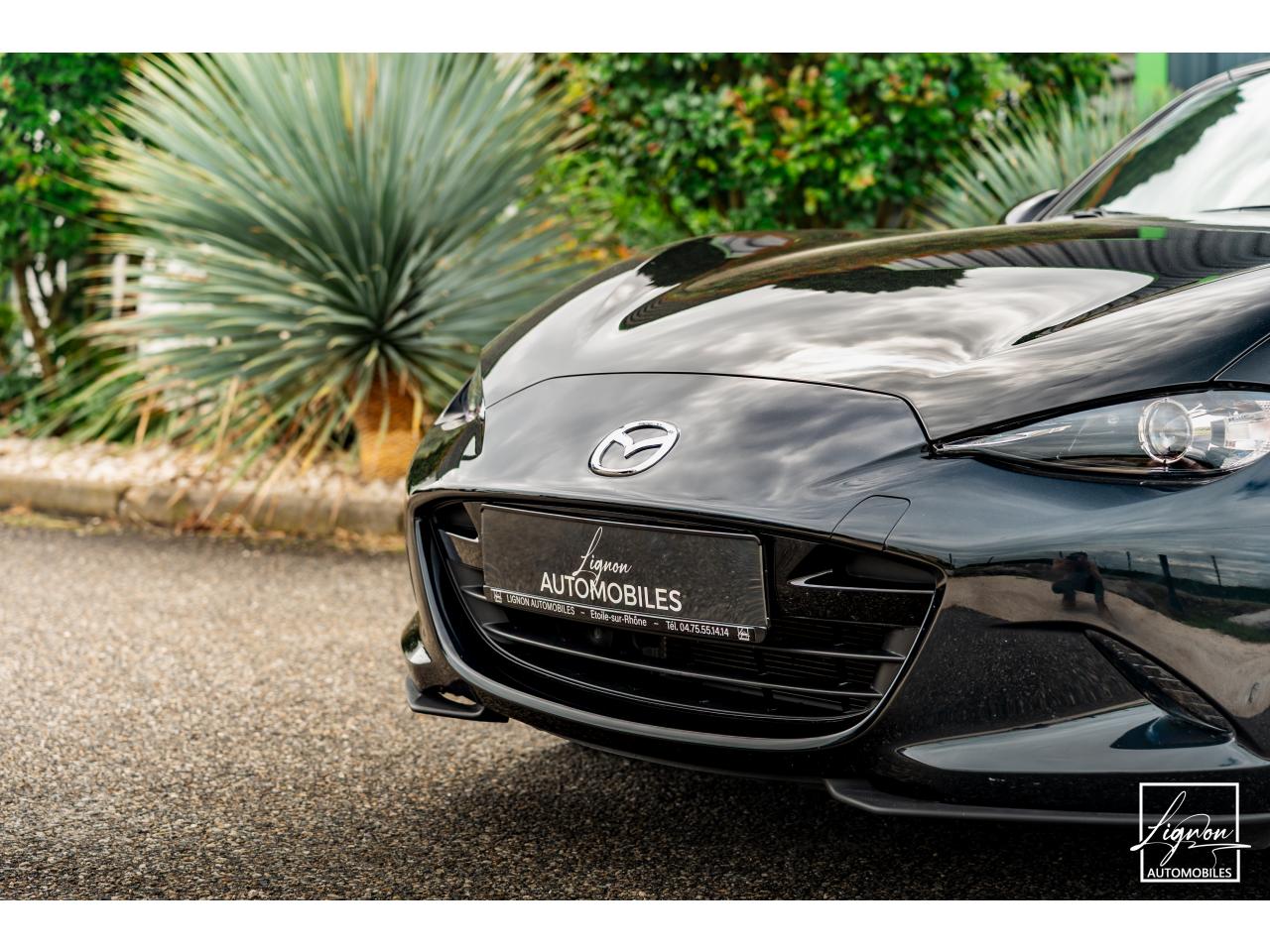 Photo MAZDA MX-5 Mazda 2.0 Skyactiv-G 184 ch Roadster Sélection - Cuir Pure White - Seulement 9 900 km