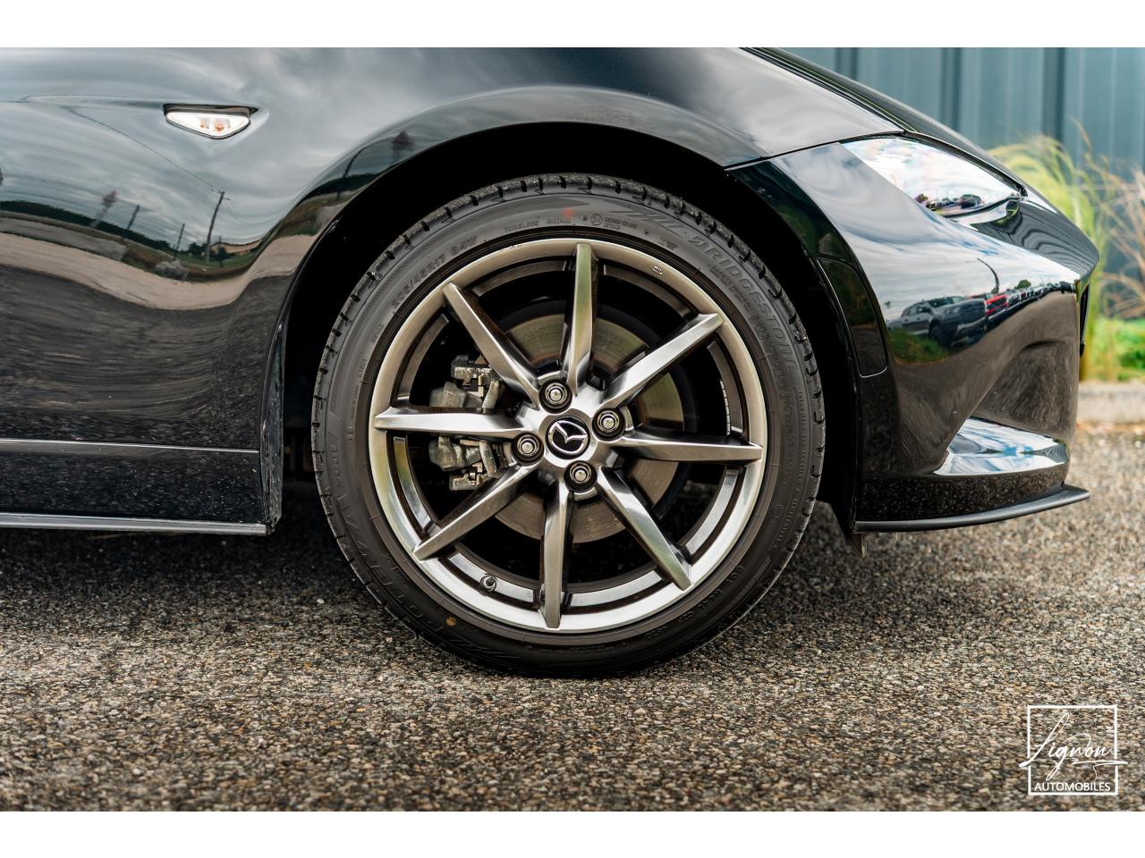 Photo MAZDA MX-5 Mazda 2.0 Skyactiv-G 184 ch Roadster Sélection - Cuir Pure White - Seulement 9 900 km