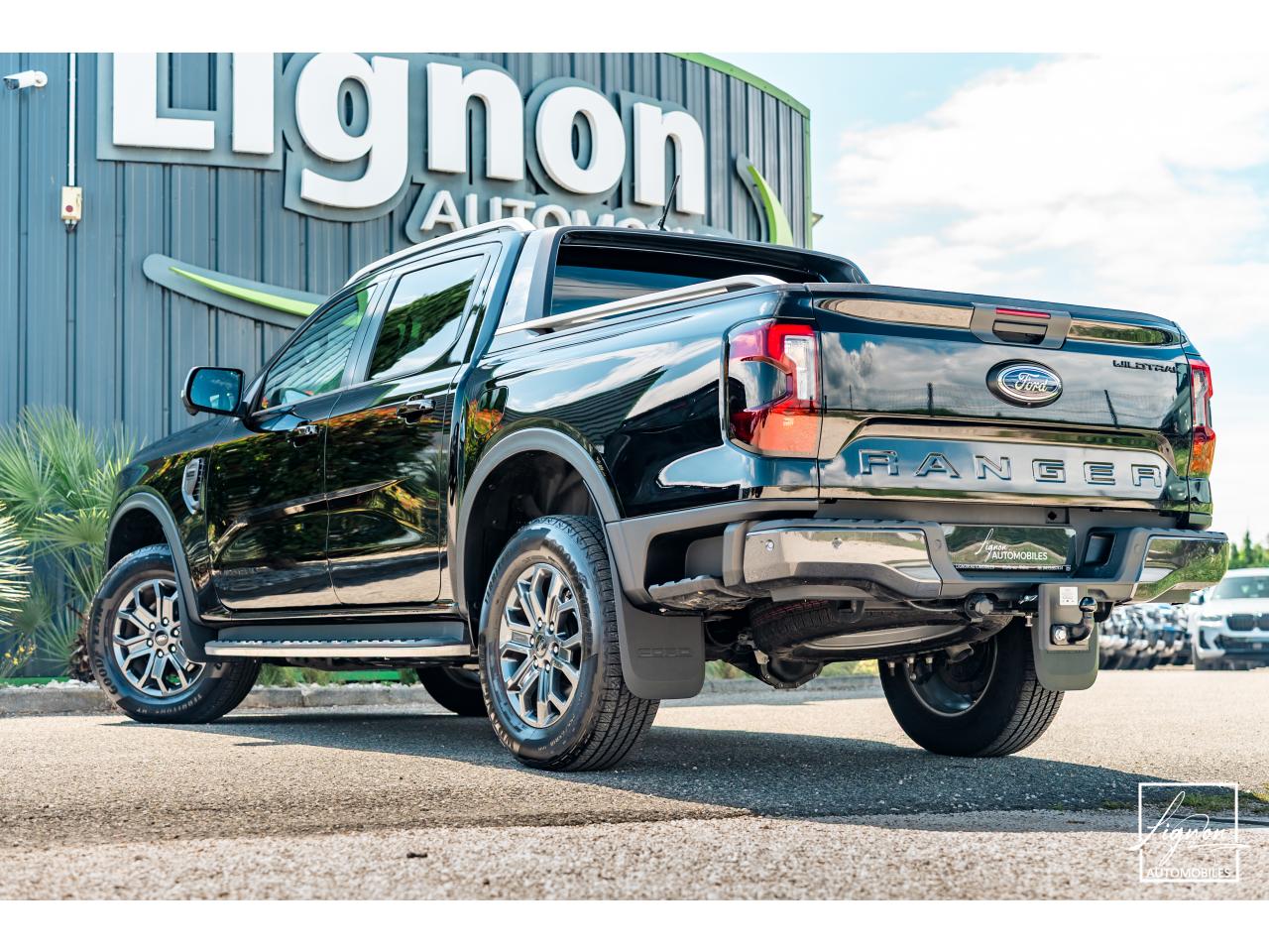 Photo FORD RANGER Wildtrak Double Cabine 2.0 EcoBlue - 205 - BVA S&S e-AWD  2025 et 6 000km seulement