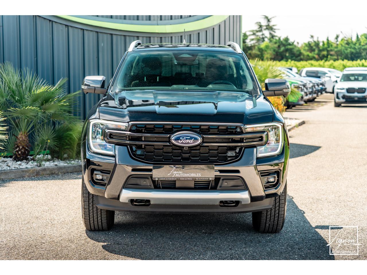 Photo FORD RANGER Wildtrak Double Cabine 2.0 EcoBlue - 205 - BVA S&S e-AWD  2025 et 6 000km seulement