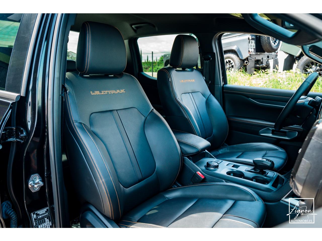 Photo FORD RANGER Wildtrak Double Cabine 2.0 EcoBlue - 205 - BVA S&S e-AWD  2025 et 6 000km seulement