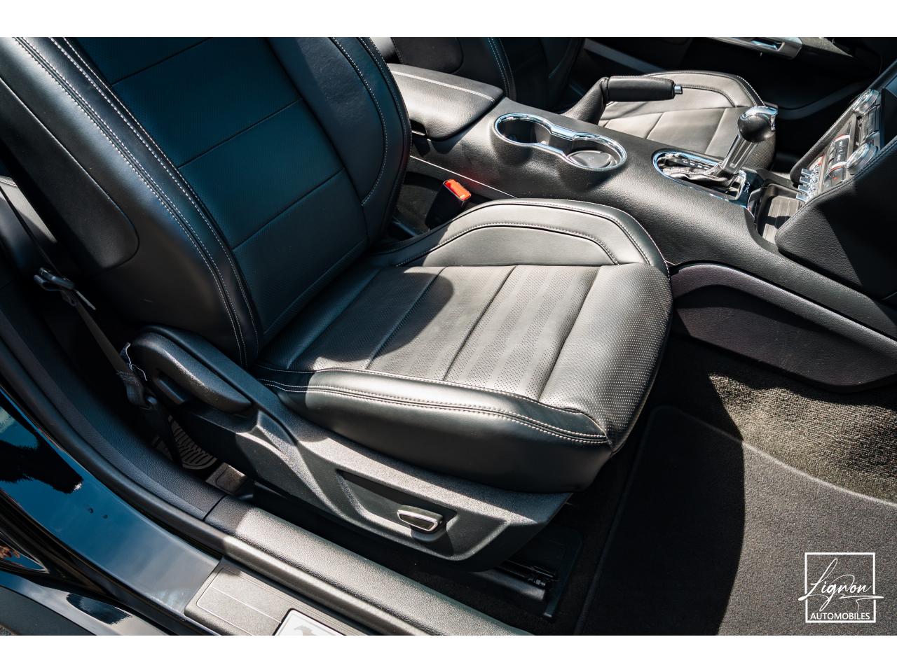 Photo FORD MUSTANG Cabriolet 5.0 V8 - BVA - 421  GT