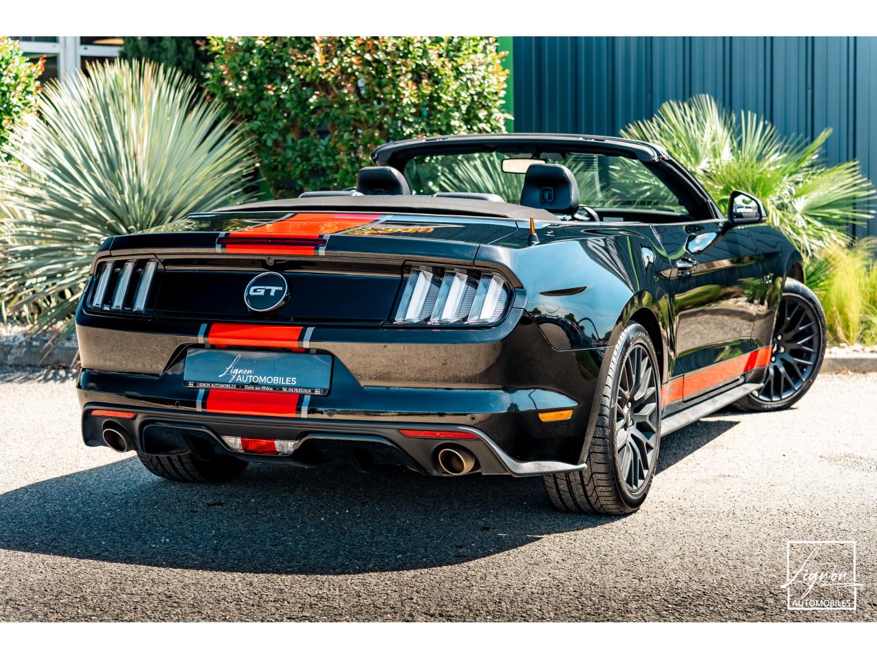 Photo FORD MUSTANG Cabriolet 5.0 V8 - BVA - 421  GT