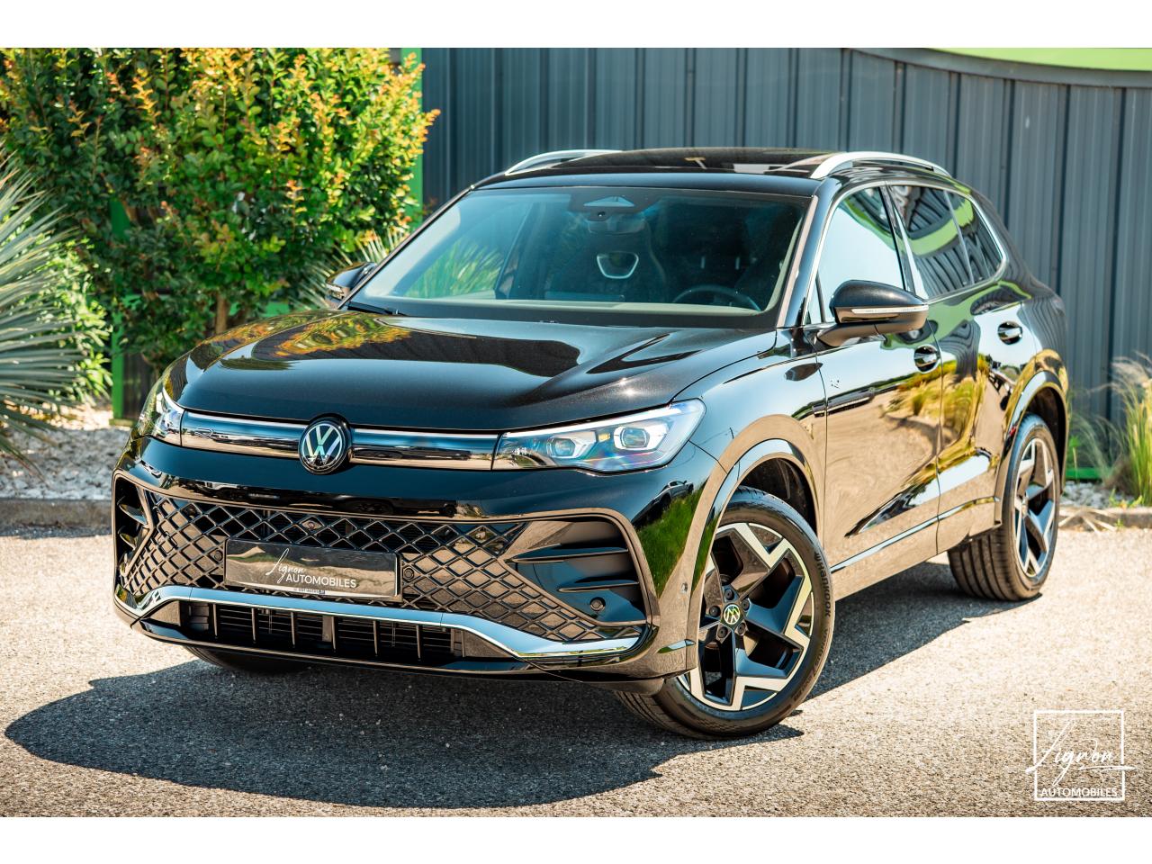 2110 VOLKSWAGEN TIGUAN 2.0 TDI – 150 – BV DSG 7  2025 R-Line  Origine France