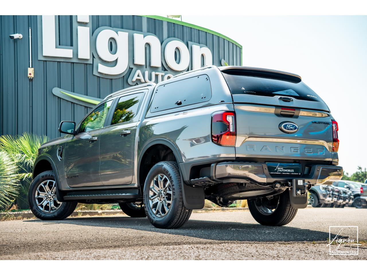 Photo FORD RANGER Wildtrak 3.0 V6 Double Cabine - 240 - BVA 2026 4 places - TVA Apparente