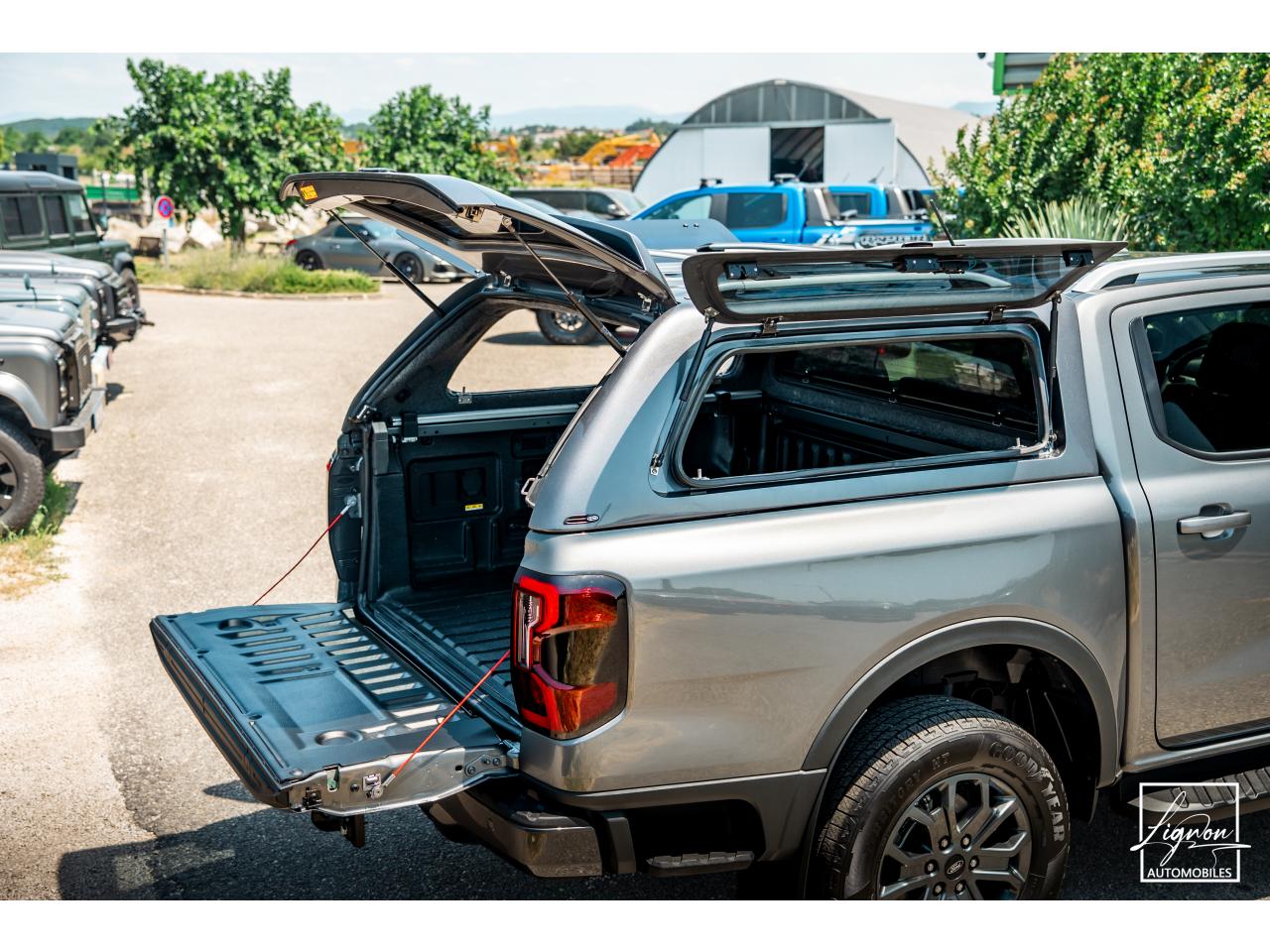Photo FORD RANGER Wildtrak 3.0 V6 Double Cabine - 240 - BVA 2026 4 places - TVA Apparente