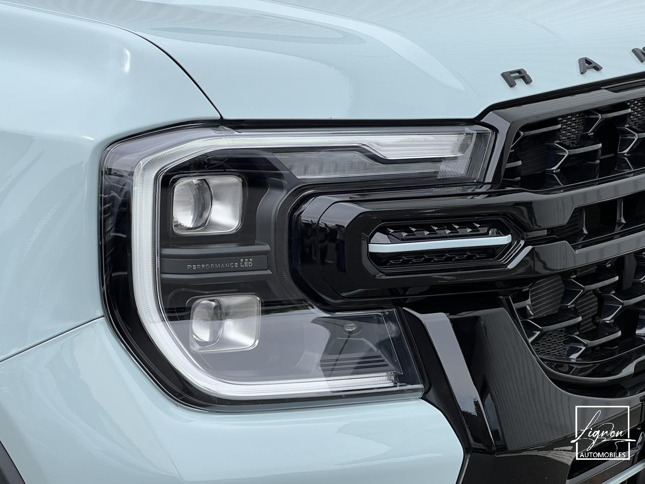 Photo FORD RANGER Stormtrak Double Cabine 5 places - 2.3 EcoBoost GTDi PHEV 281 ch BVA S&S - SANS MALUS