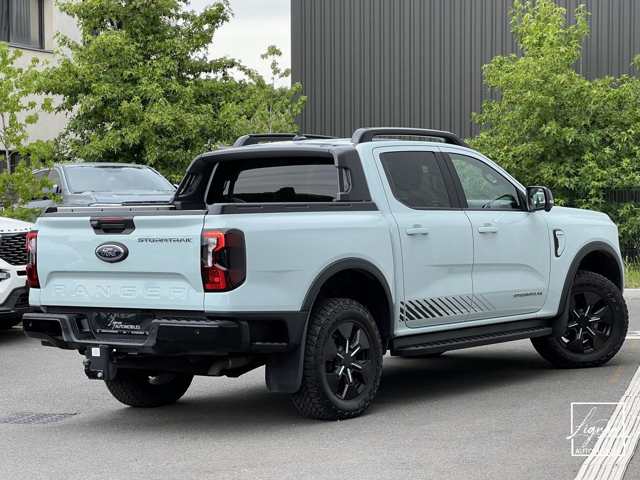 Photo FORD RANGER Stormtrak Double Cabine 5 places - 2.3 EcoBoost GTDi PHEV 281 ch BVA S&S - SANS MALUS