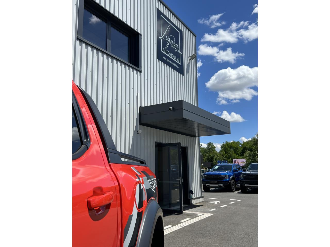 Photo FORD RANGER Raptor NEUF 3.0l Ecoboost v6 292cv - 2026 - 4 places - Pas de Malus - à partir de 615 €