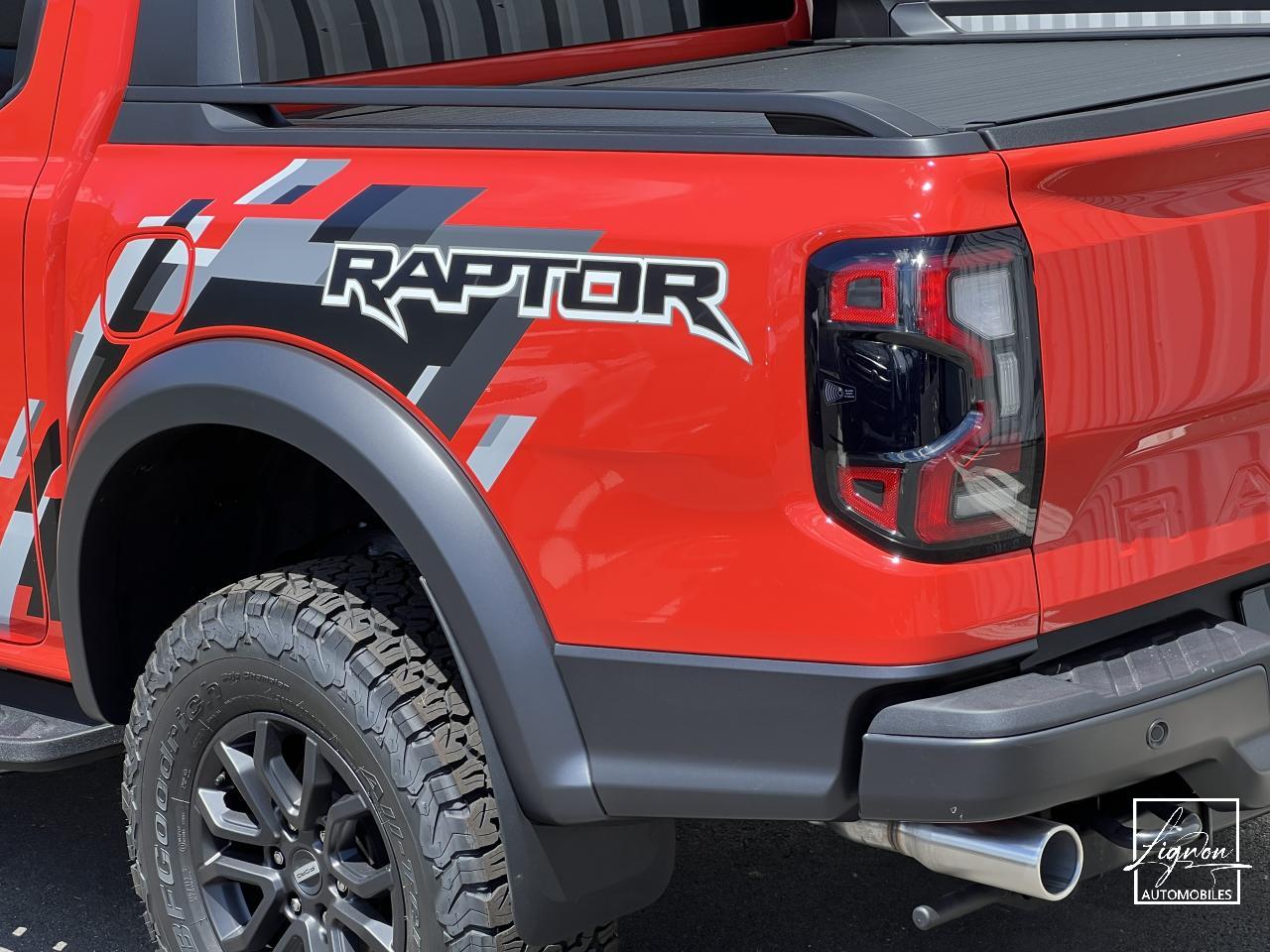 Photo FORD RANGER Raptor NEUF 3.0l Ecoboost v6 292cv - 2026 - 4 places - Pas de Malus - à partir de 615 €