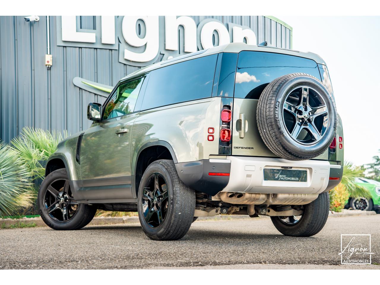 Photo LAND ROVER DEFENDER 90 3.0 D250 MHEV BVA8 Hard Top SE - TVA Récupérable