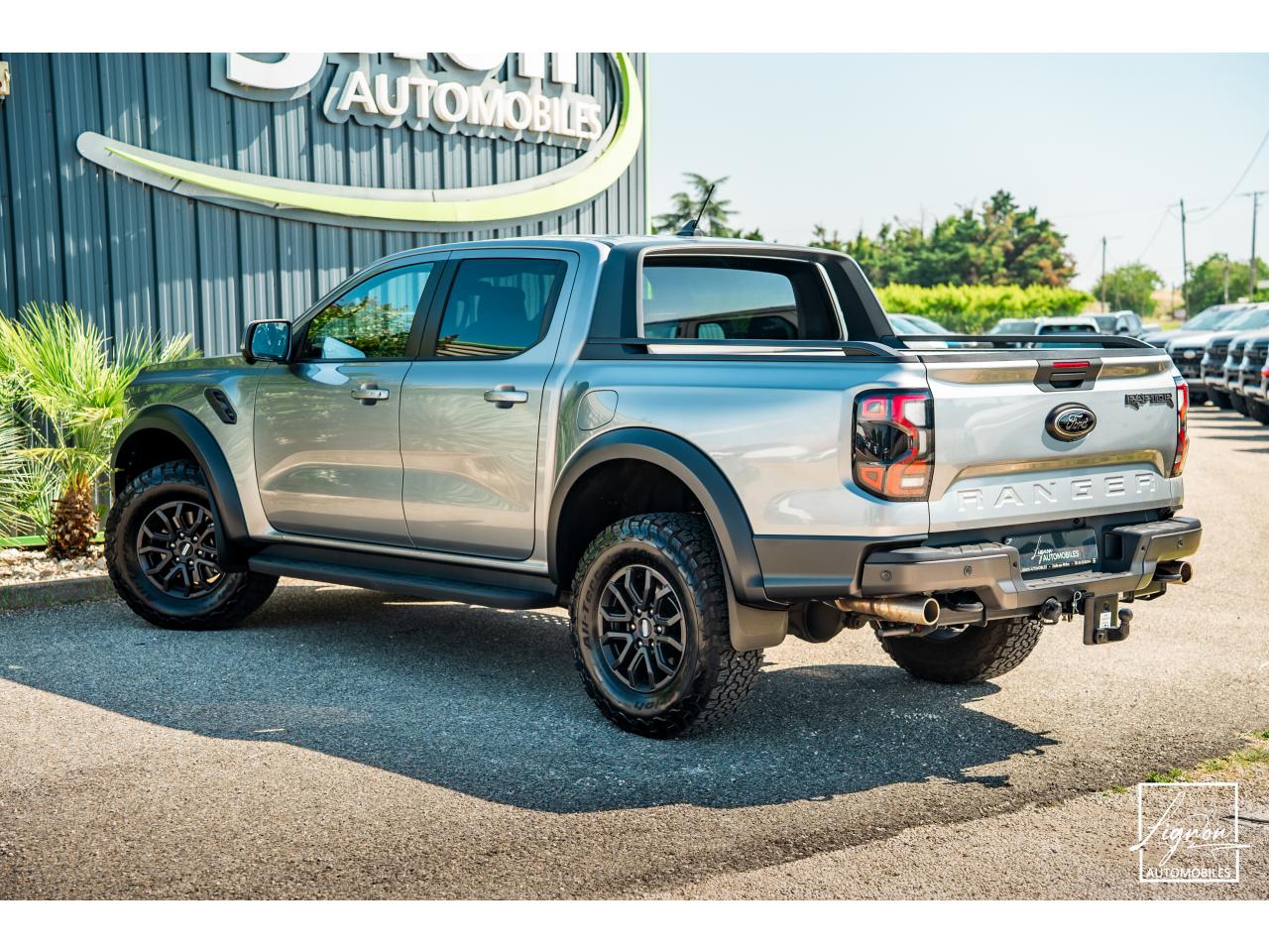 Photo FORD RANGER Raptor 3.0 V6 EcoBoost 292ch DOUBLE CABINE 2023 - TVA APPARENTE - GARANTIE 7 ANS