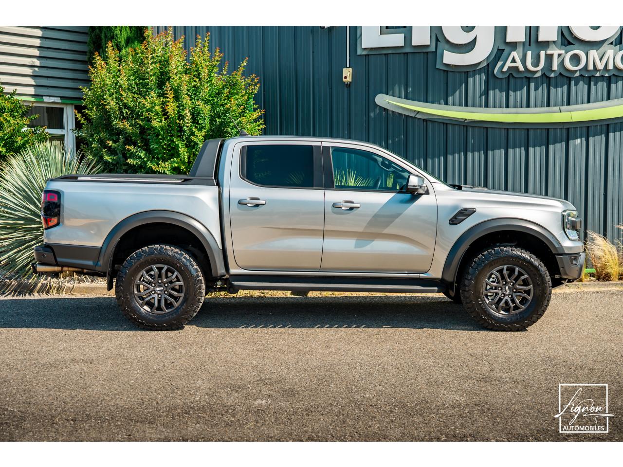 Photo FORD RANGER Raptor 3.0 V6 EcoBoost 292ch DOUBLE CABINE 2023 - TVA APPARENTE - GARANTIE 7 ANS
