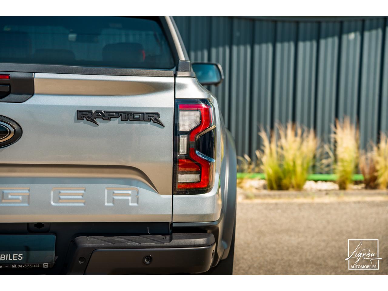 Photo FORD RANGER Raptor 3.0 V6 EcoBoost 292ch DOUBLE CABINE 2023 - TVA APPARENTE - GARANTIE 7 ANS