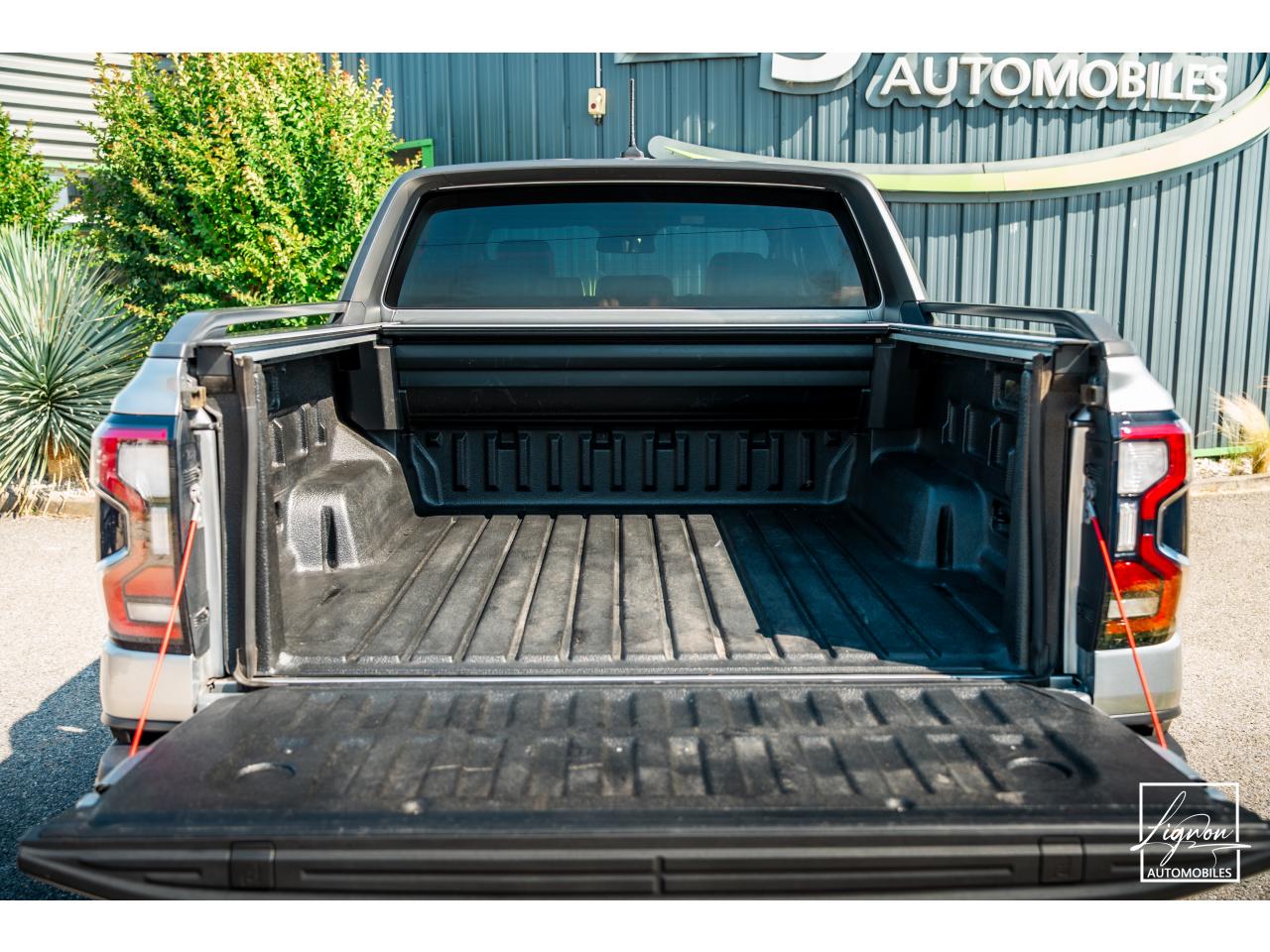 Photo FORD RANGER Raptor 3.0 V6 EcoBoost 292ch DOUBLE CABINE 2023 - TVA APPARENTE - GARANTIE 7 ANS