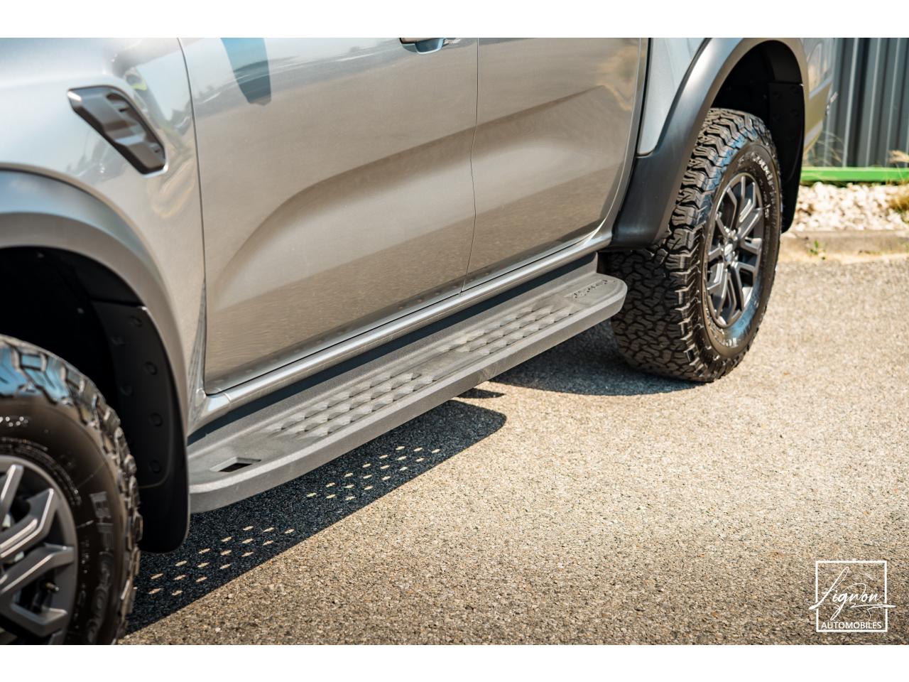 Photo FORD RANGER Raptor 3.0 V6 EcoBoost 292ch DOUBLE CABINE 2023 - TVA APPARENTE - GARANTIE 7 ANS