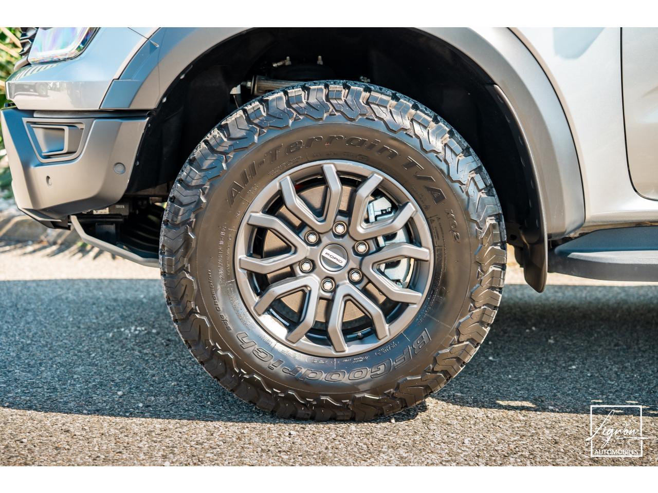 Photo FORD RANGER Raptor 3.0 V6 EcoBoost 292ch DOUBLE CABINE 2023 - TVA APPARENTE - GARANTIE 7 ANS