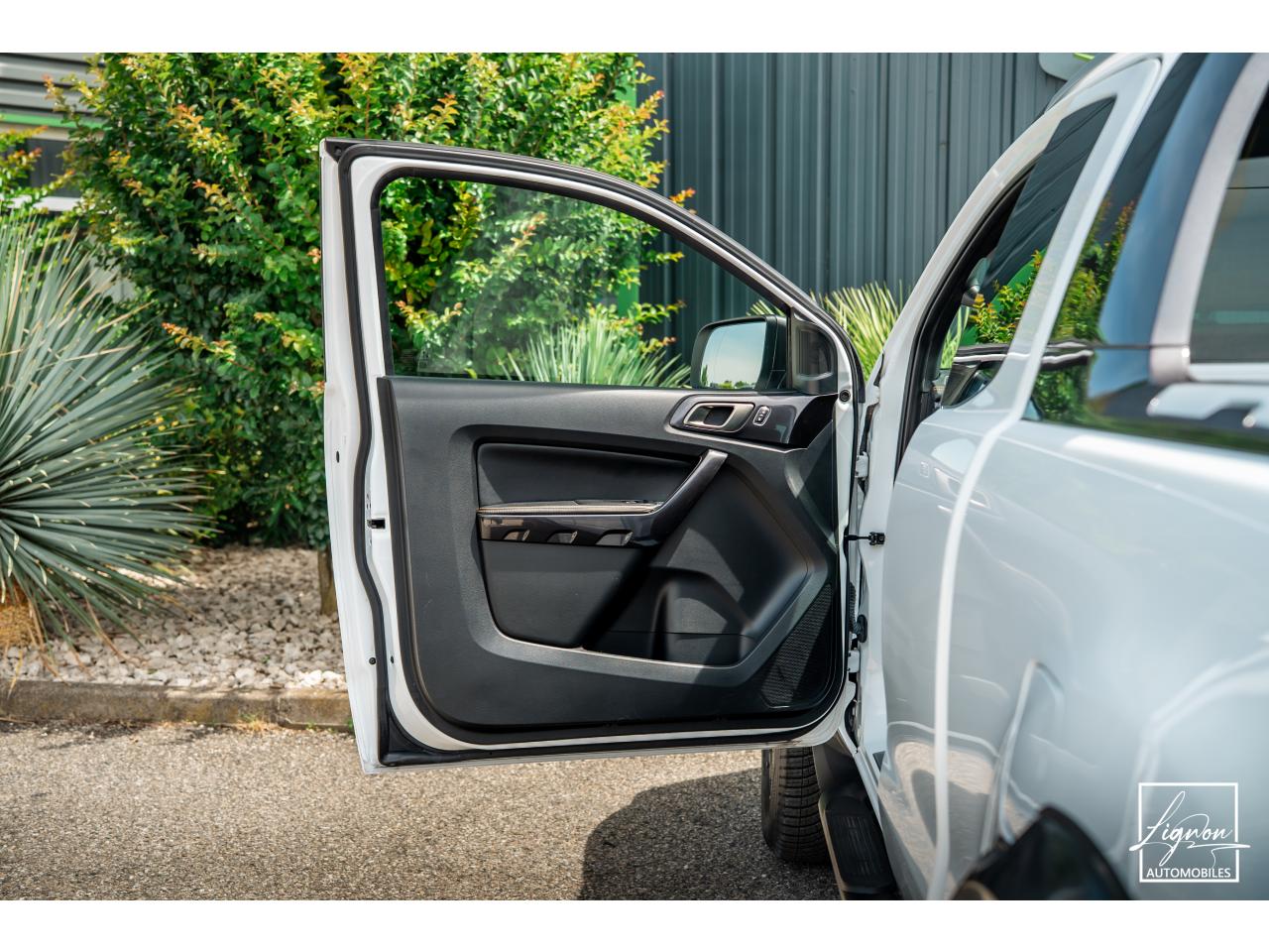Photo FORD RANGER Wildtrak Super cabine 4 places 2.0 EcoBlue - 213 - BVA