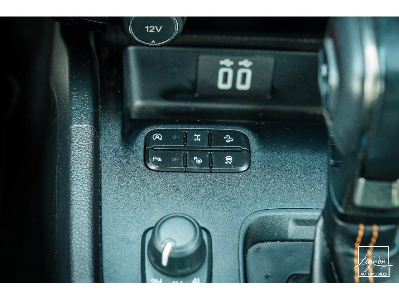 Photo FORD RANGER Wildtrak Super cabine 4 places 2.0 EcoBlue - 213 - BVA