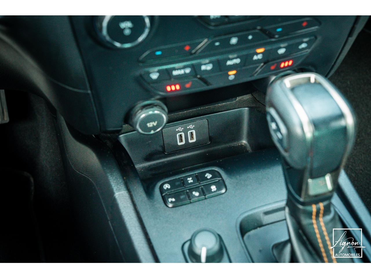 Photo FORD RANGER Wildtrak Super cabine 4 places 2.0 EcoBlue - 213 - BVA
