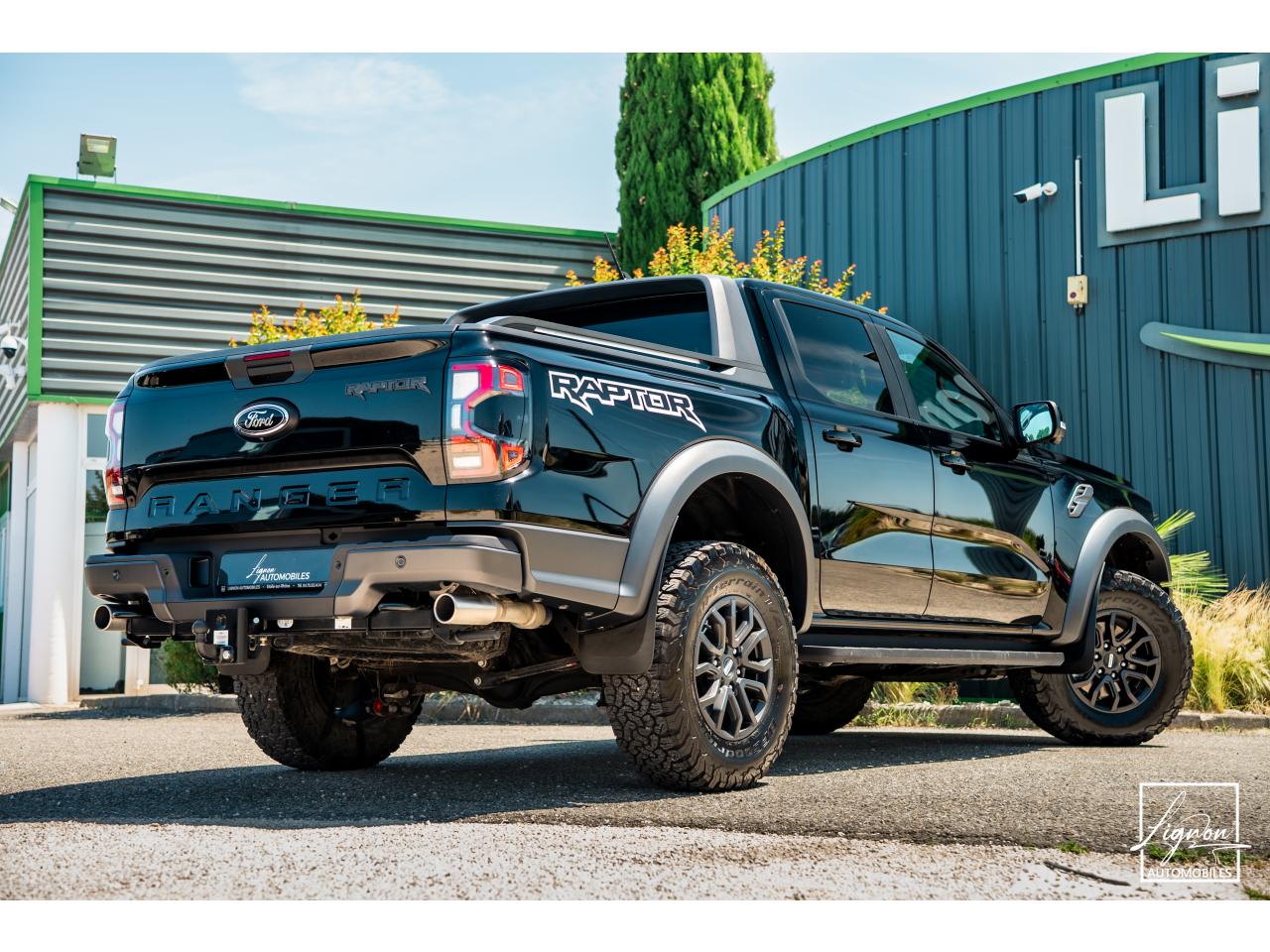 Photo FORD RANGER Raptor 3.0 V6 EcoBoost - 292 - BVA S&S e-AWD  2025 - Tva Apparente
