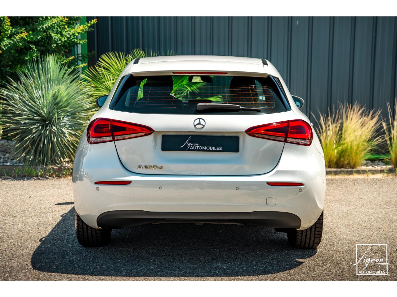 Photo MERCEDES CLASSE A 180d - BV 7G-DCT  Progressive Line