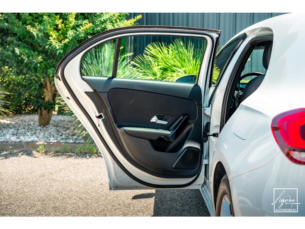 Photo MERCEDES CLASSE A 180d - BV 7G-DCT  Progressive Line